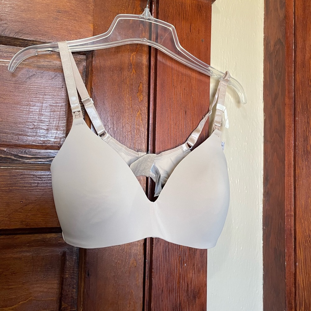 Motherhood bra